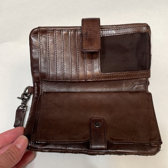 VILENCA Holland weaved wallet/wristlet - Picture 4 of 11